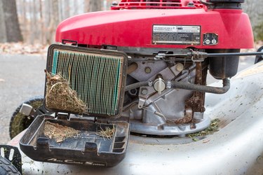 How To Troubleshoot Surging Lawn Mower Engines Hunker