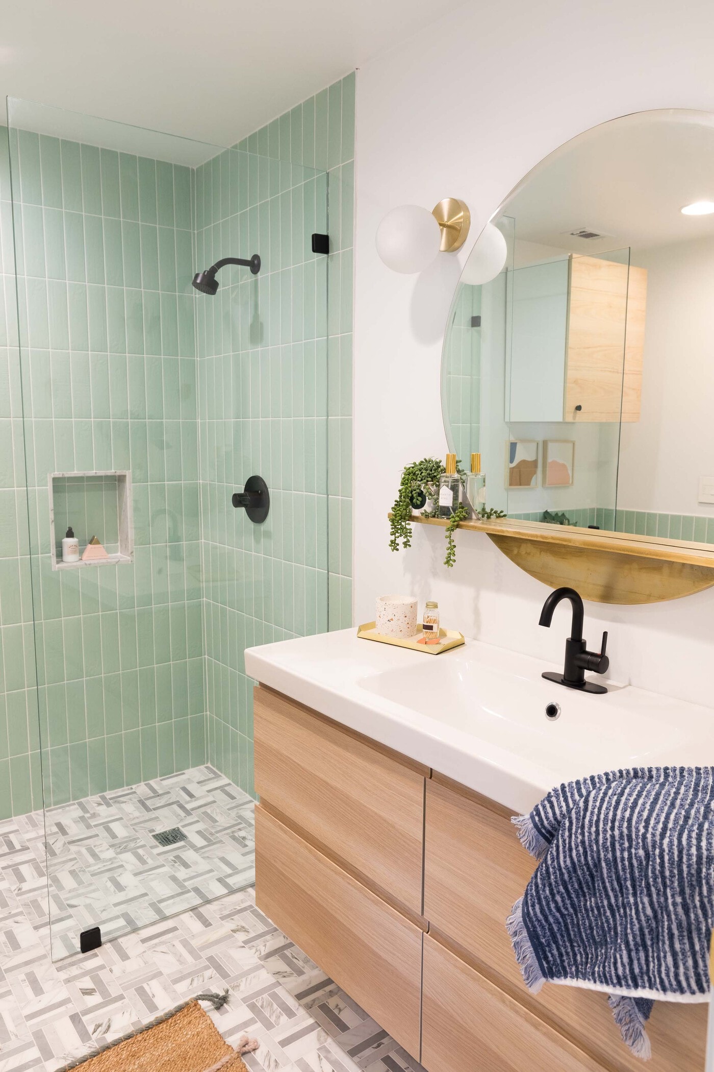 53 Inspiring Corner Shower Ideas To Elevate Your Bathroom