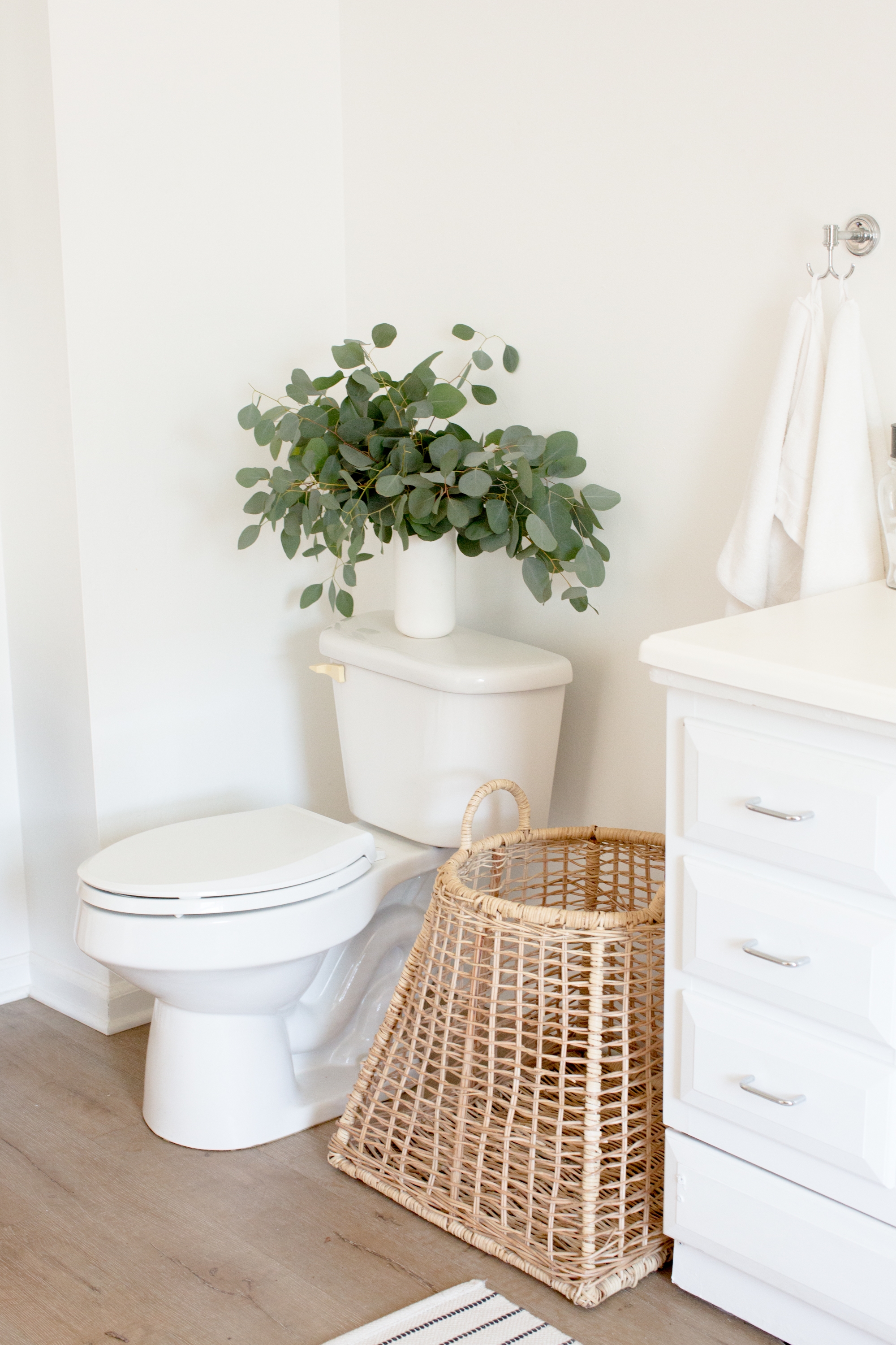Best and Worst Bathroom Flooring | Hunker