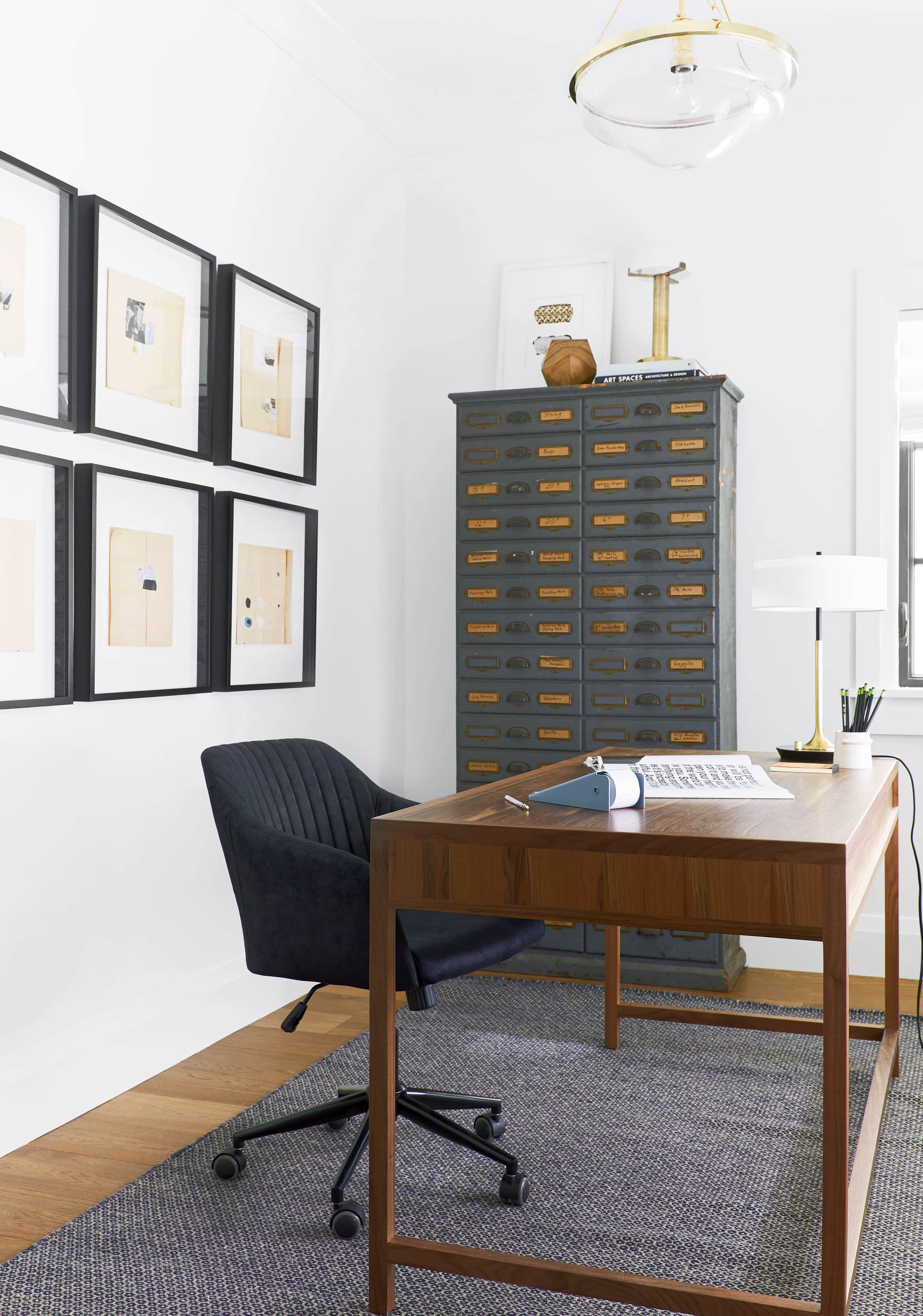 Office Feng Shui layout and lucky decor ideas — Picture Healer