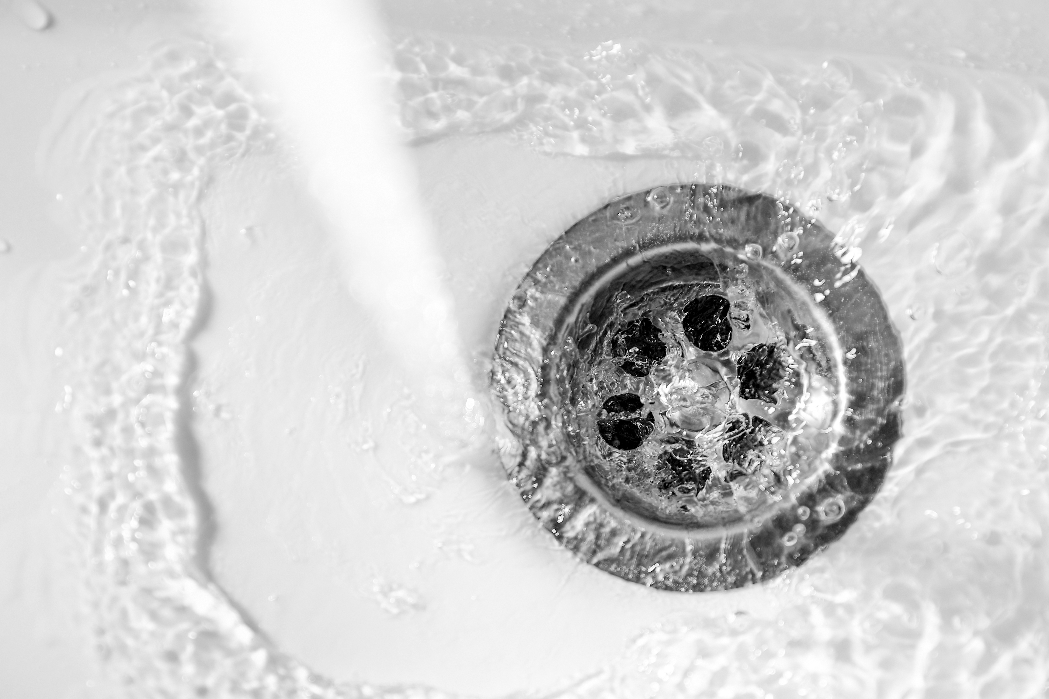 DIY Drain Cleaner: Clean Your Drains Yourself!