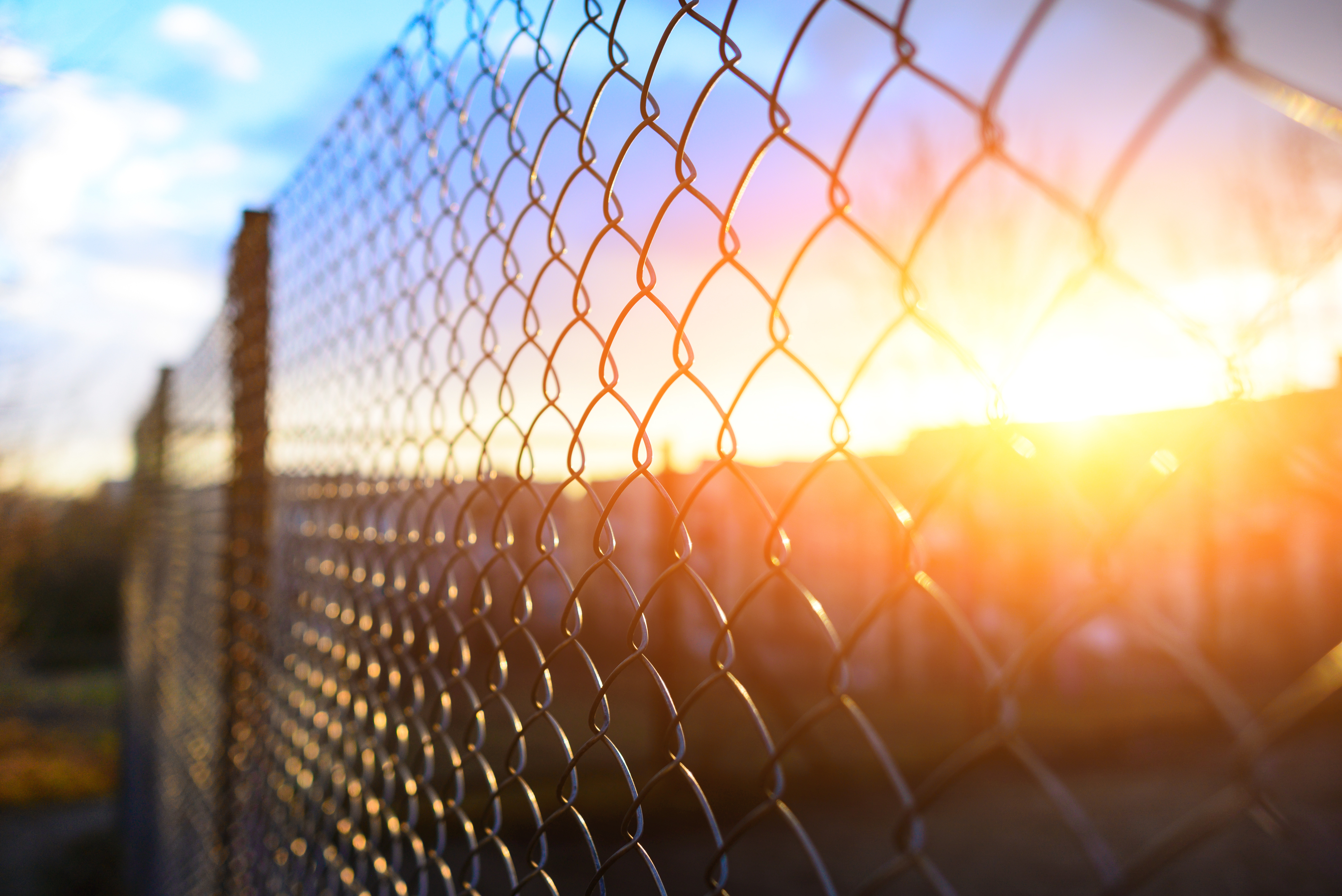 Unrolling And Stretching A Woven Wire Fence - The BEST Way 