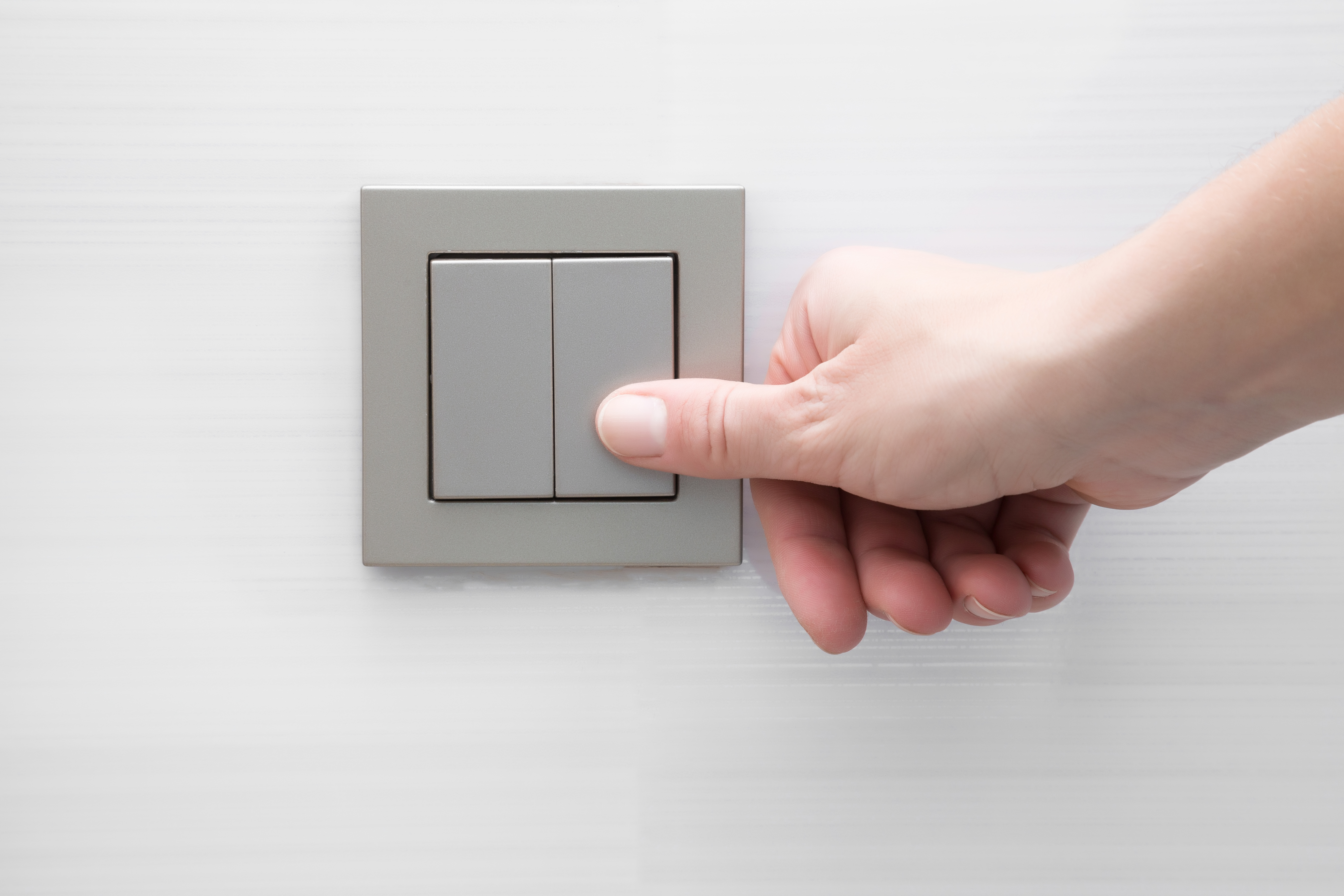 Light Will Not Off With Wall Switch | Hunker