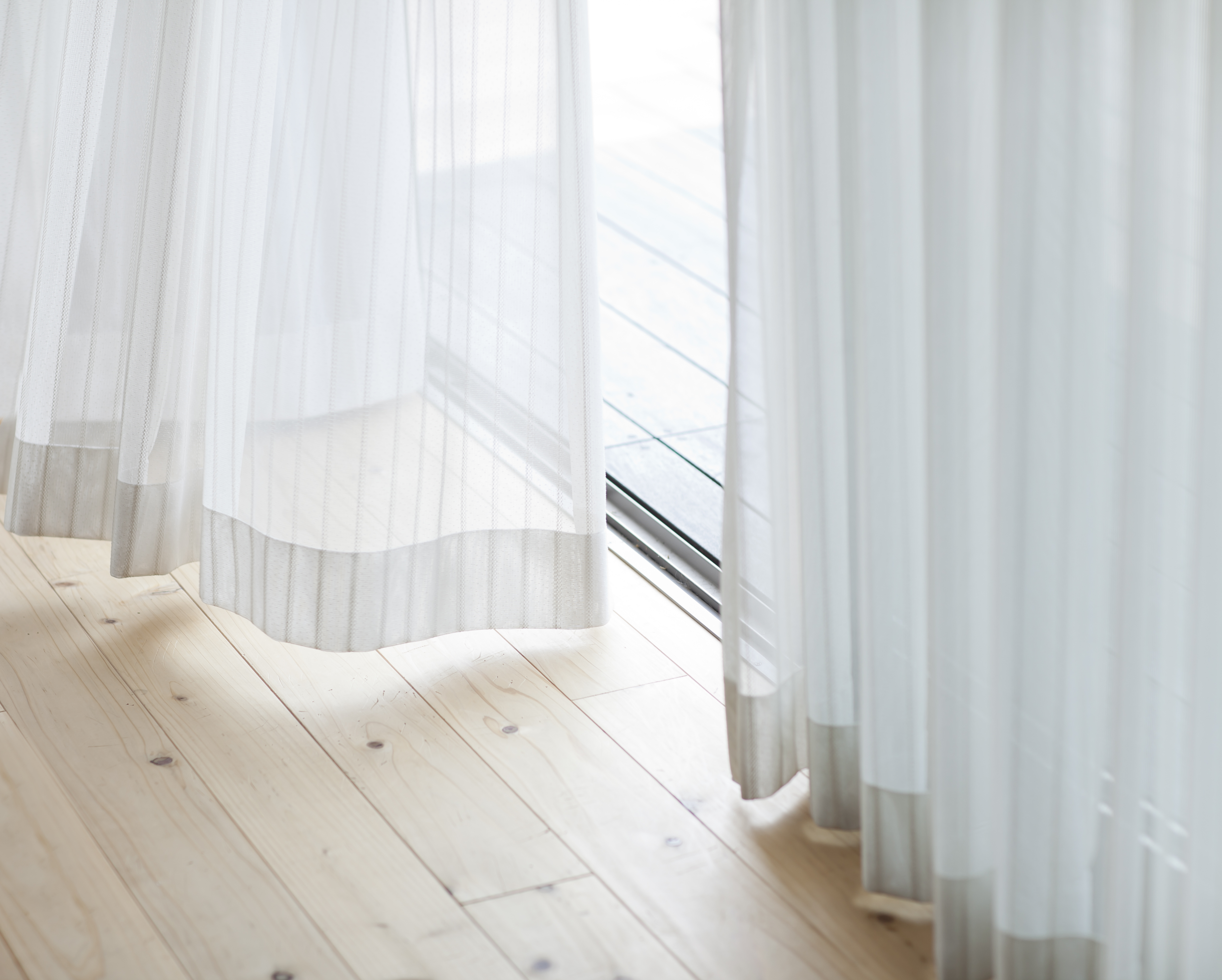 Easy Tips and Tricks for How to Hem Curtains - Semigloss Design