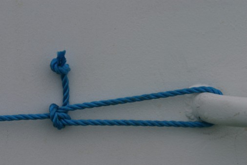 What Kind of Knot to Use on a Clothesline?