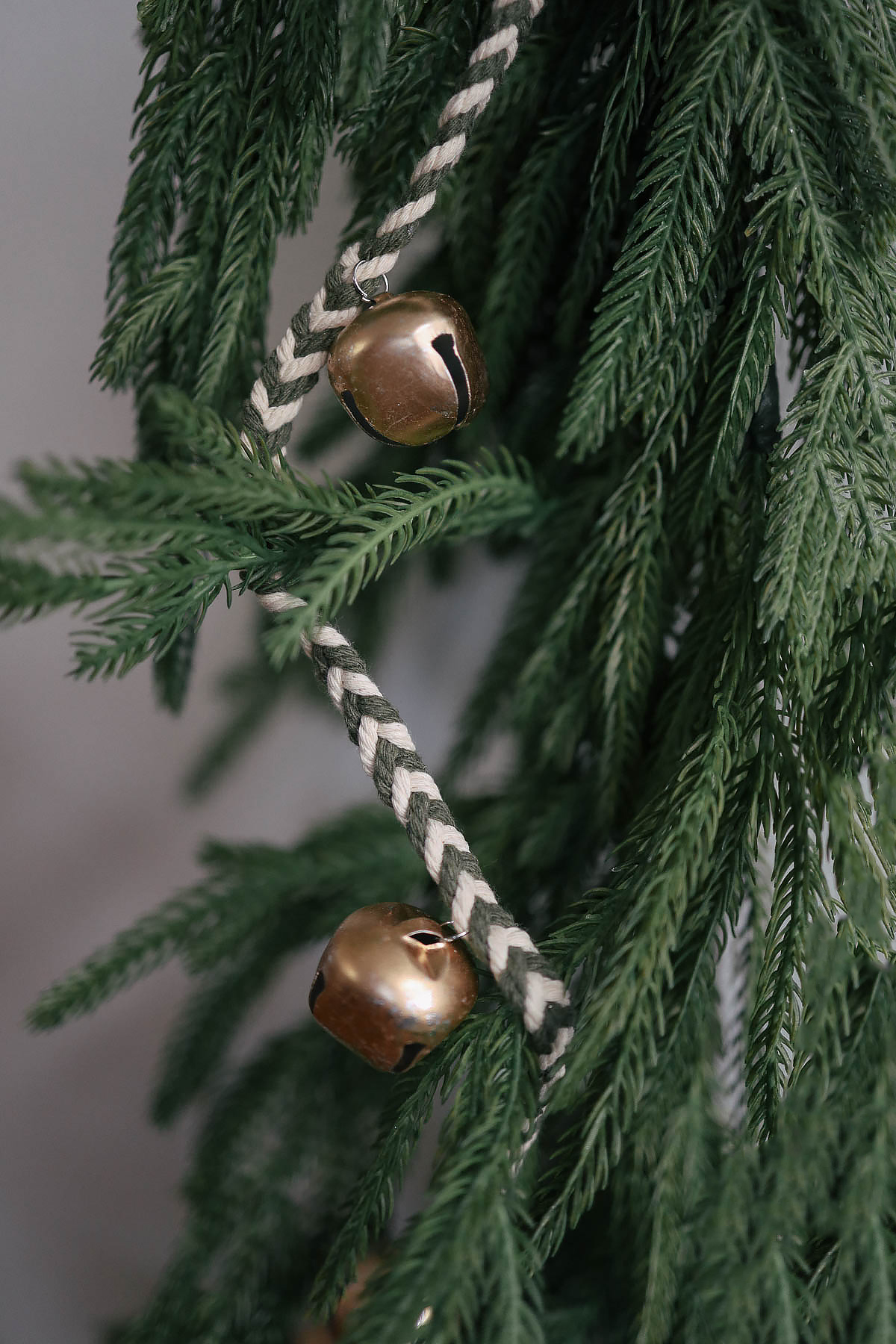 Easy DIY Brass Bell Garland - The Ginger Home  Brass bells, Bells, Diy  christmas ornaments easy