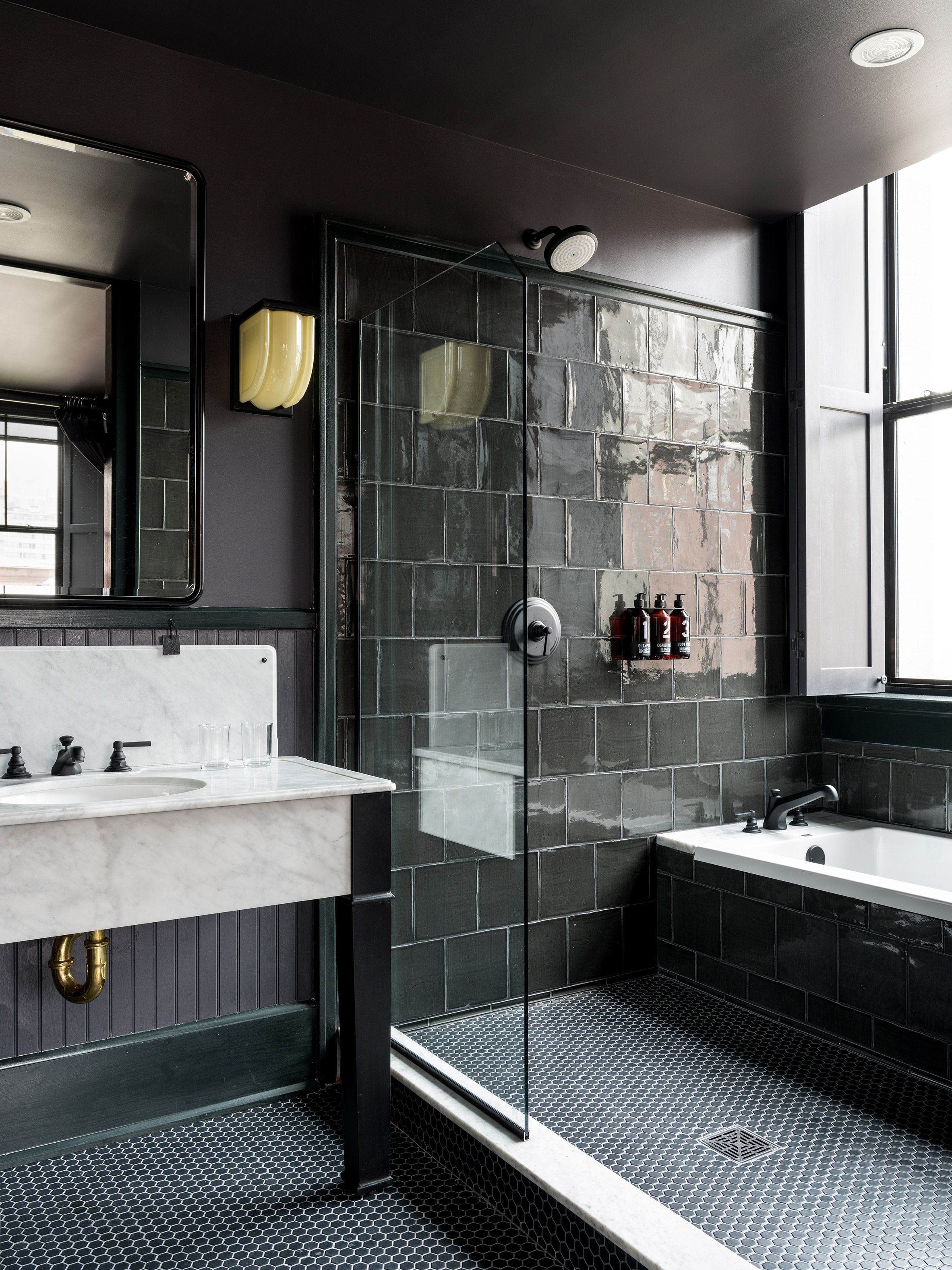 Walk in shower  Black tile bathrooms, Bathroom design, Tile walk in shower