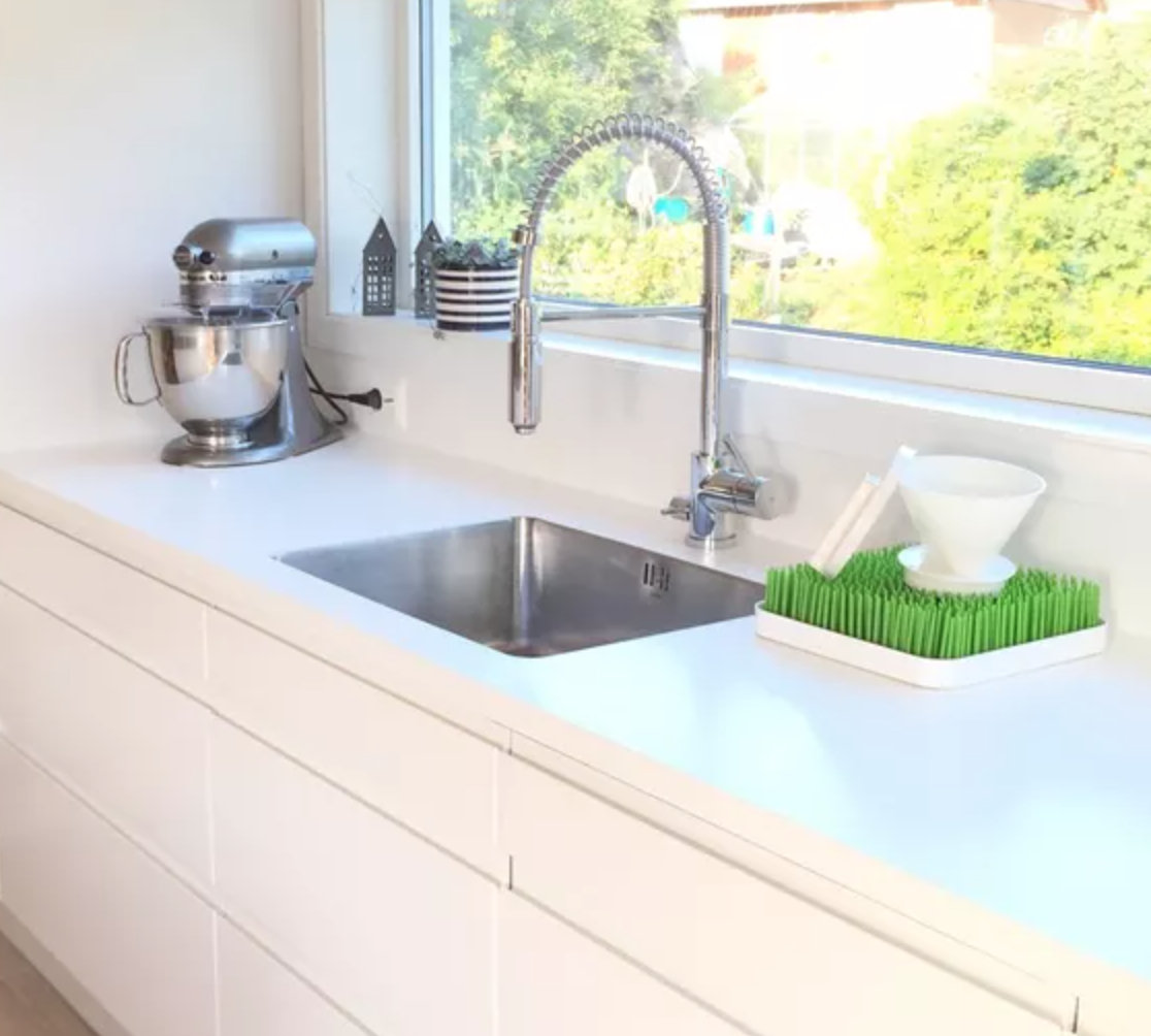 14 Best Kitchen Sink Materials for Ultimate Durability & Style