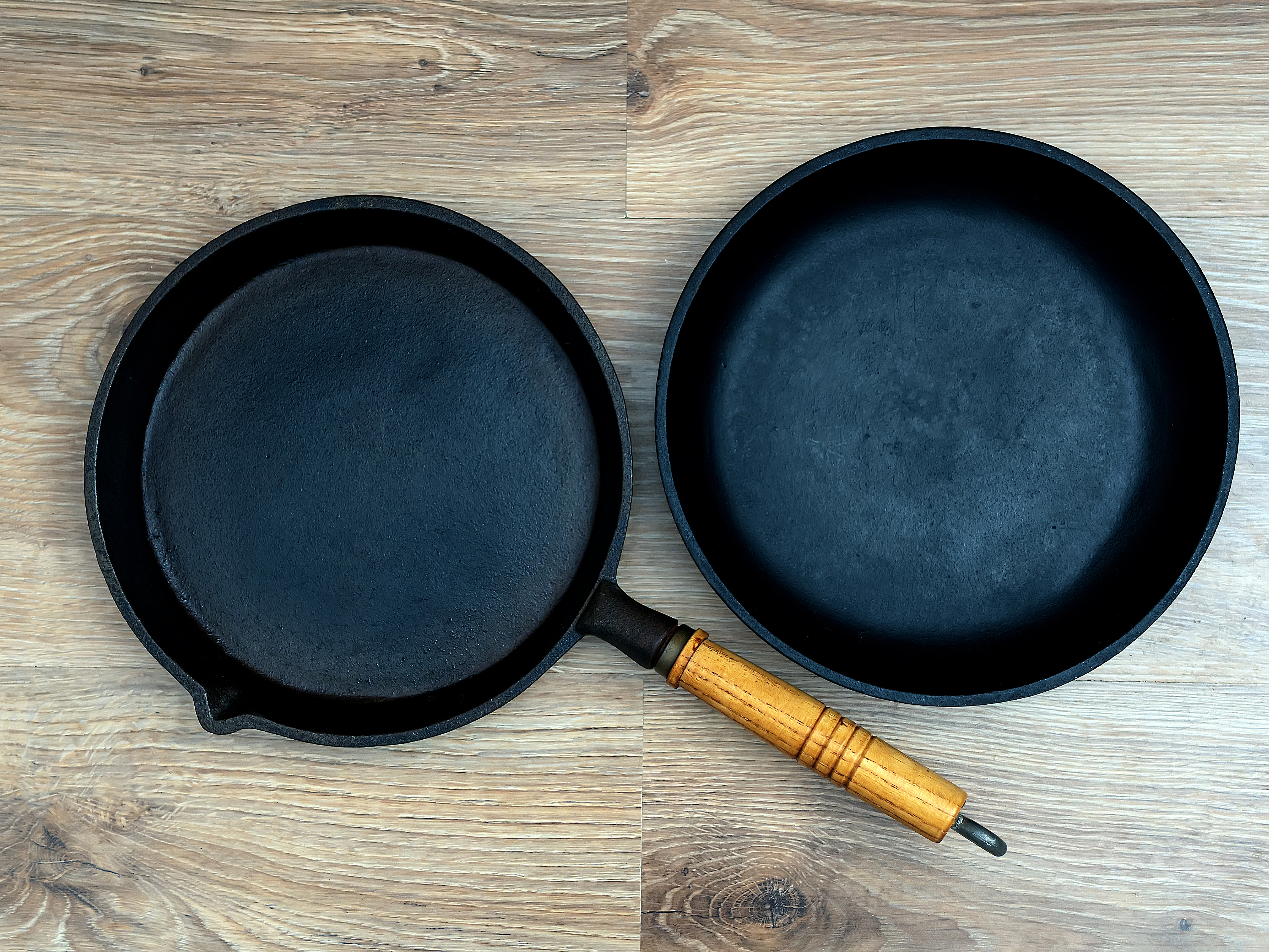 Why You Might Want To Avoid Cast-Iron Skillets With A Wooden Handle