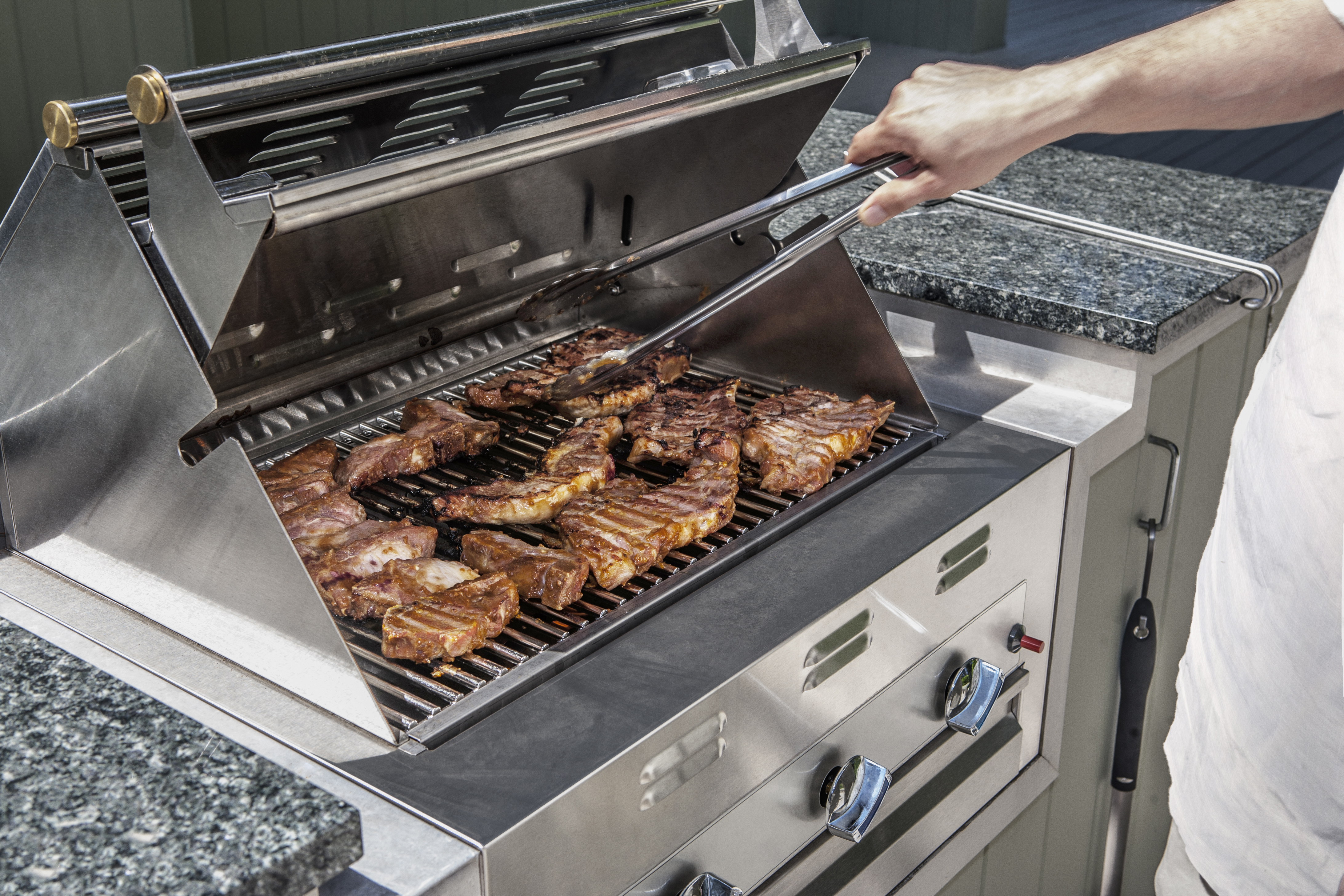 Should You Use Foil in a Gas Grill Hunker