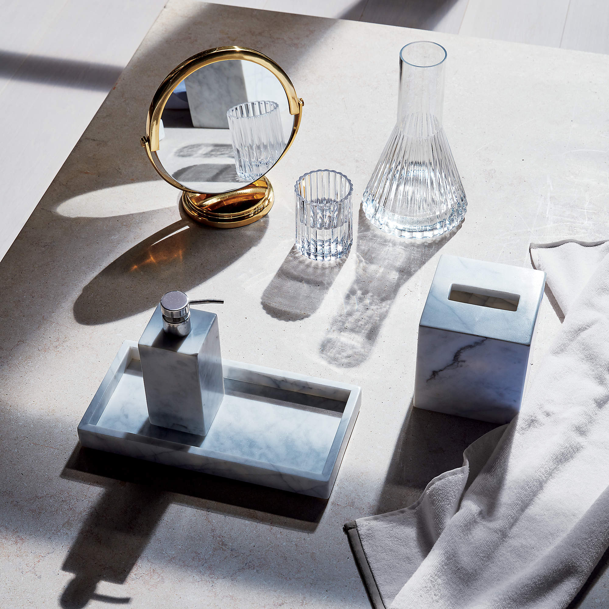 18 Bedside Water Carafes That Double as Decor