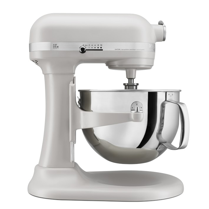 Cuisinart vs. KitchenAid Stand Mixers (12 Key Differences) - Prudent Reviews