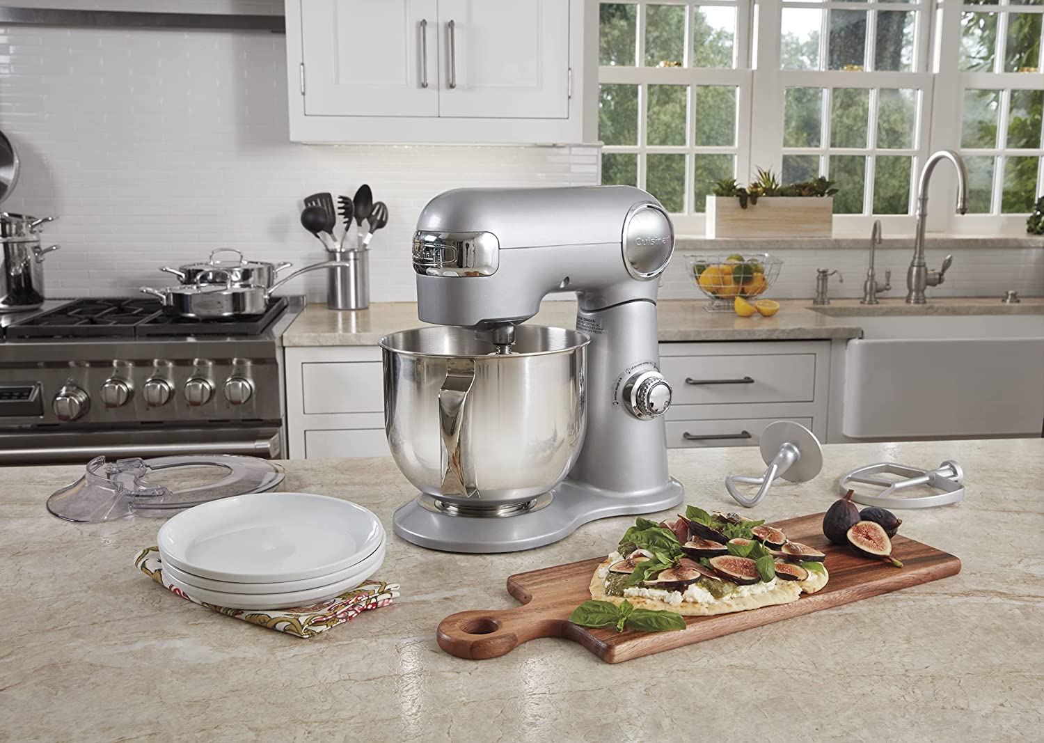 Cuisinart vs. KitchenAid Stand Mixers (12 Key Differences) - Prudent Reviews