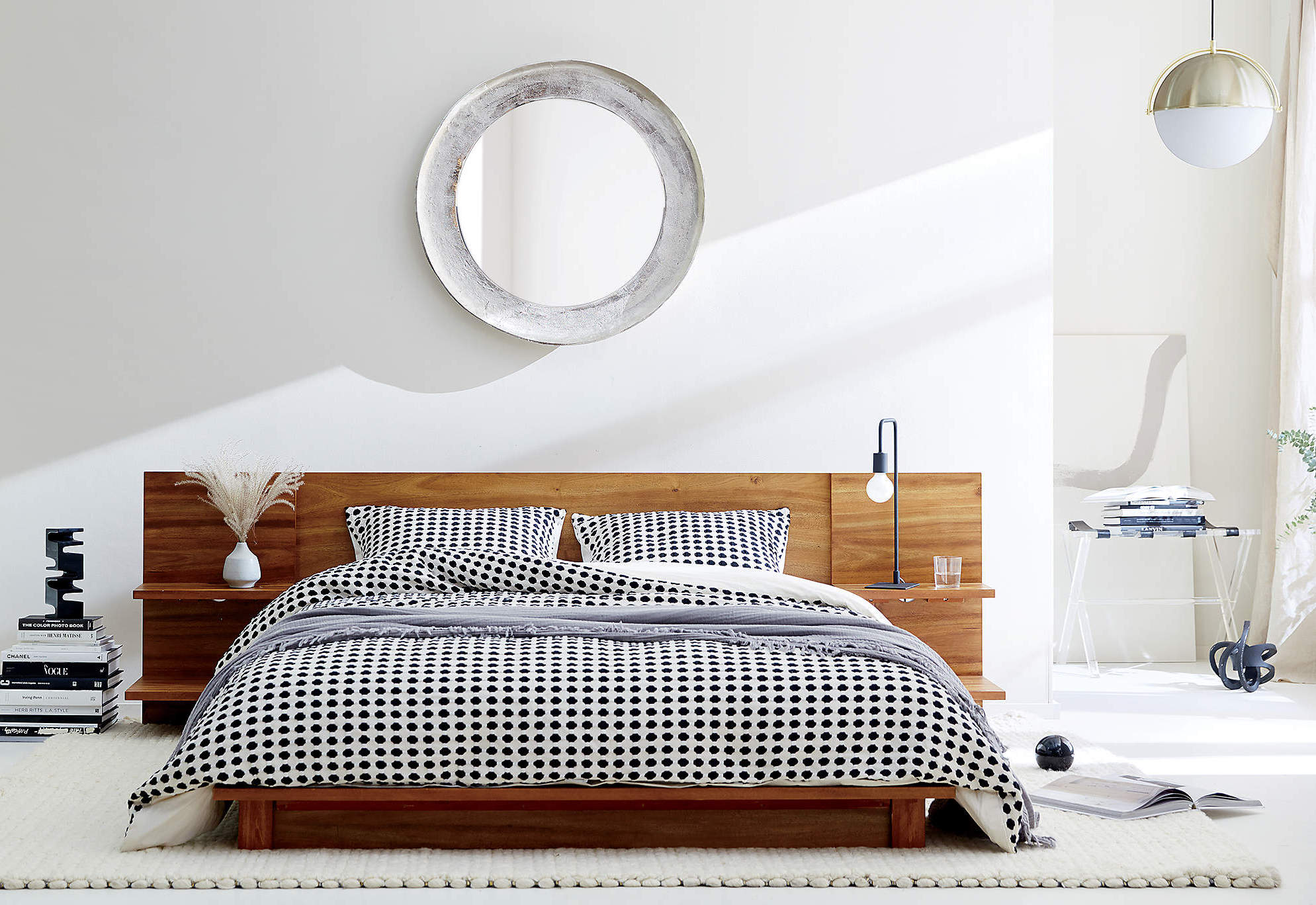 Styling Your Bed is Easy with Our Pillow Formations Chart