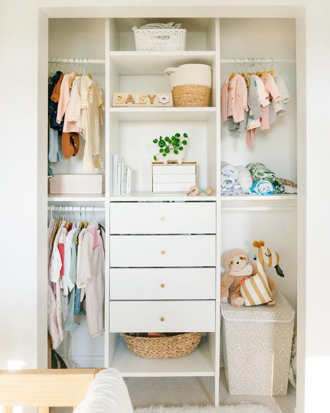 Storage for kids' clothes – handy and helpful ideas - IKEA