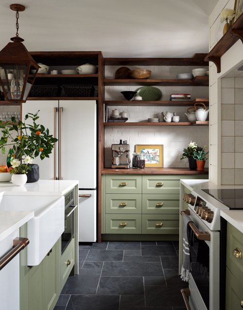 15 Kitchen Cabinet Colors That Go With