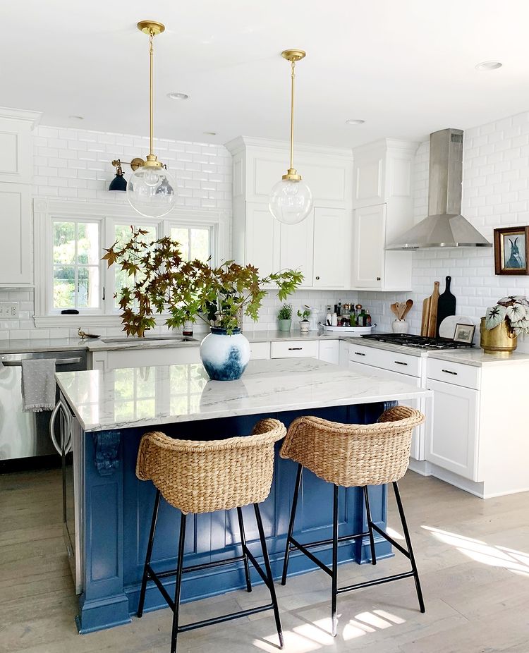 How to Bring Coastal Grandmother Chic Into Your Kitchen - Mansion Global