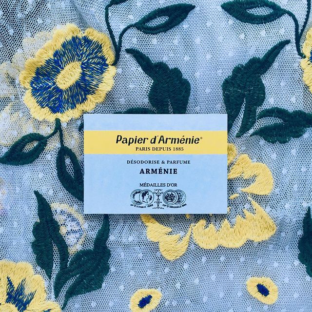 Papier d'Armenie Paper Incense - Tradition (Green) – All The Feels