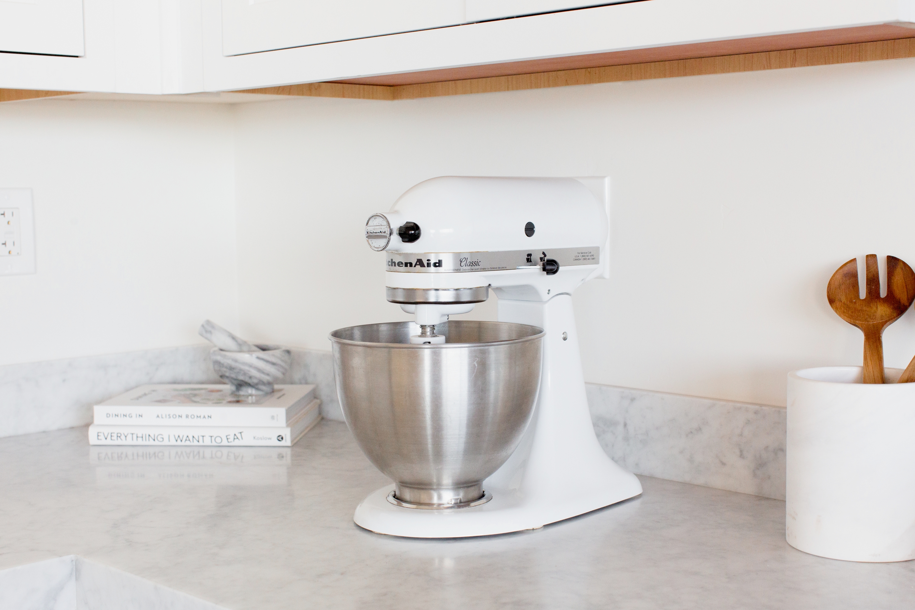 Frugtbar Byblomst Syd How to Tell the Age of a Kitchenaid Product | Hunker