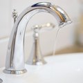 bathtub faucet seat stripped
