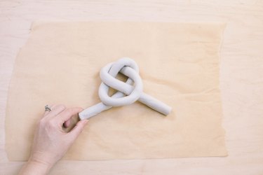 DIY Textured Knot Sculpture