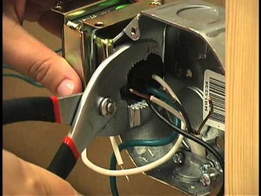 installing doorbell transformer