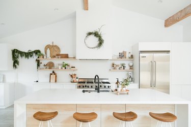 modern farmhouse with white kitchen cabinet ideas