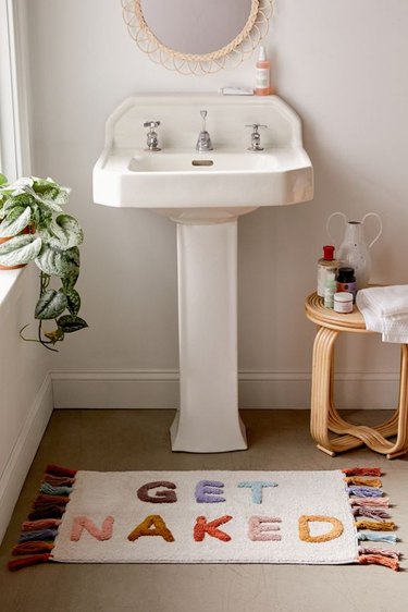 bathroom vanity accent rug