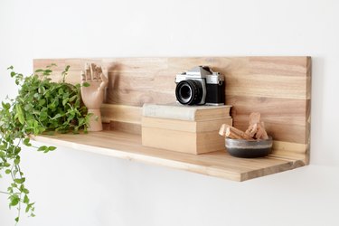 How to Install Floating Shelves