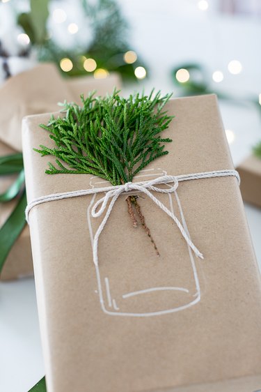 Natural Christmas wrap