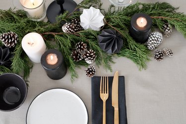 Scandinavian Christmas Tablescape