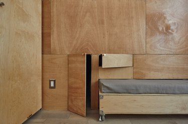 pullout bedroom