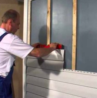 Cut Vinyl Siding Without Cracking