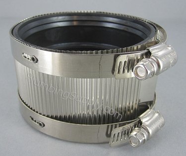 No-hub coupling