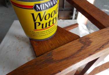 Can of wood putty.