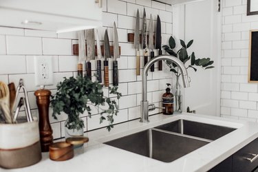 The REVEAL of our Black White and Gold Kitchen - Swoon Worthy