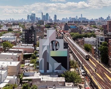 Mural by Tony "Rubin" Sjöman in Brooklyn, New York