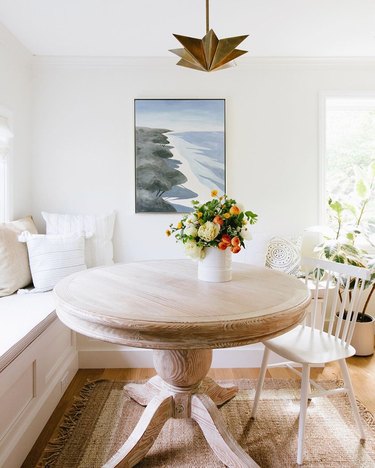 25 Chic Dining Room Table Centerpieces That Are Probably Hiding Around Your  House | Hunker