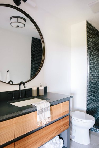 Granite Bathroom Backsplash