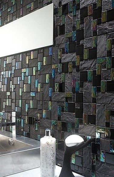 glass tile bathroom idea