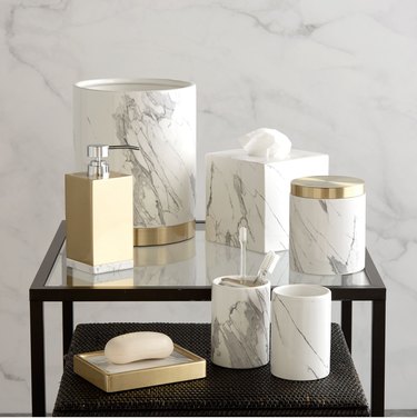marble-inspired art deco bathroom accessories