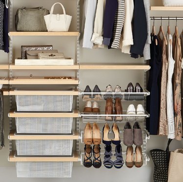 Elfa Walk-In Closet Platinum