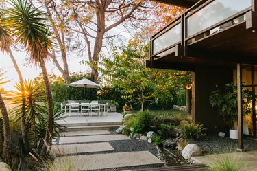 Midcentury post and beam home and garden