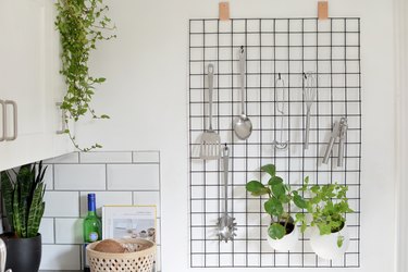 DIY Wire Grid Kitchen Organizers