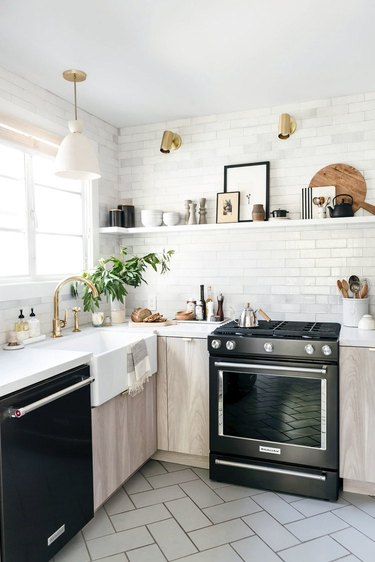 kitchen wall decor with open shelving