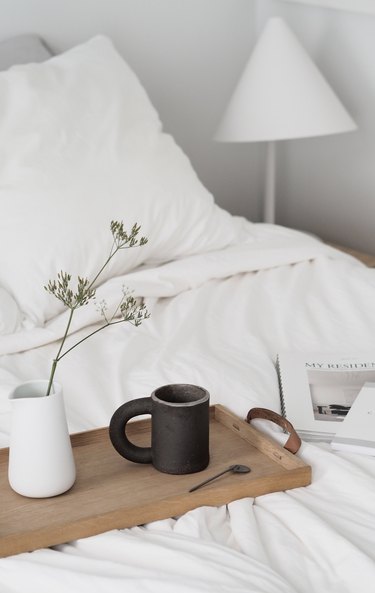 white minimalist bedroom idea with warm details