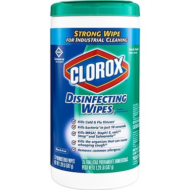 bottle of clorox disinfecting wipes