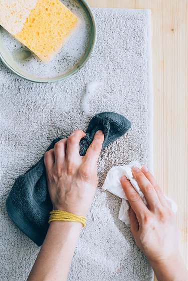 Rinsing carpet stain remover