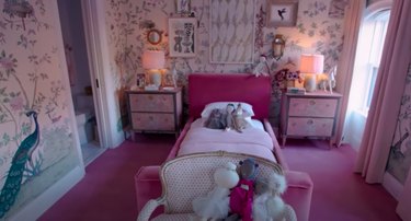 pink girl's bedroom