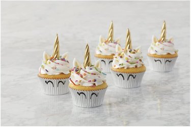 Six unicorn cupcakes
